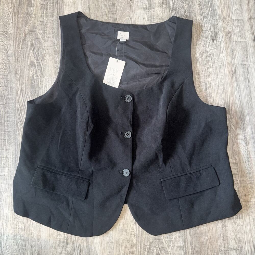 A New Day Womens XXL Black Tailored Button Front Vest Sleeveless Blazer NWT